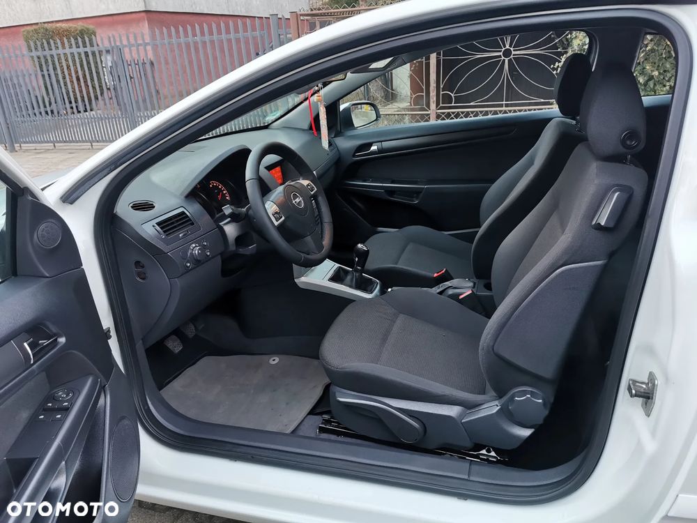 Opel Astra 1.6 Innovation - 8