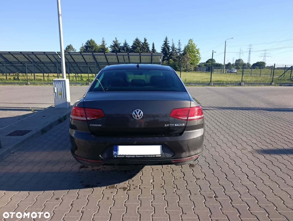 Volkswagen Passat 2.0 TDI BMT Comfortline DSG - 2