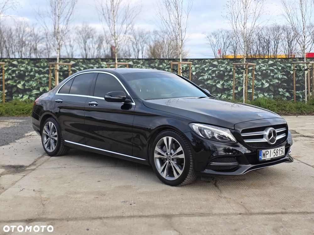 Mercedes-Benz Klasa C 300 9G-TRONIC Avantgarde - 12