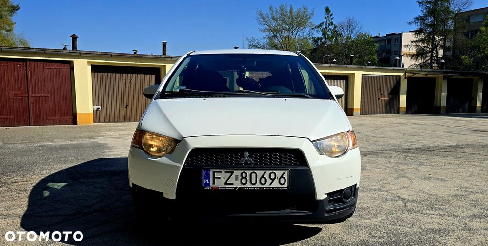 Mitsubishi Colt 1.3 Inform - 1