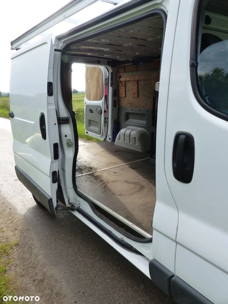 Renault Trafic long - 9