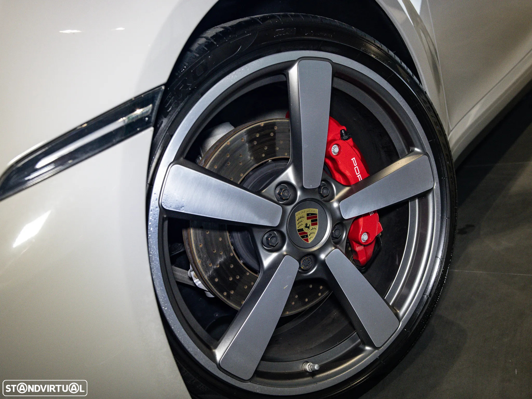 Porsche 911 (992) Carrera S PDK - 23