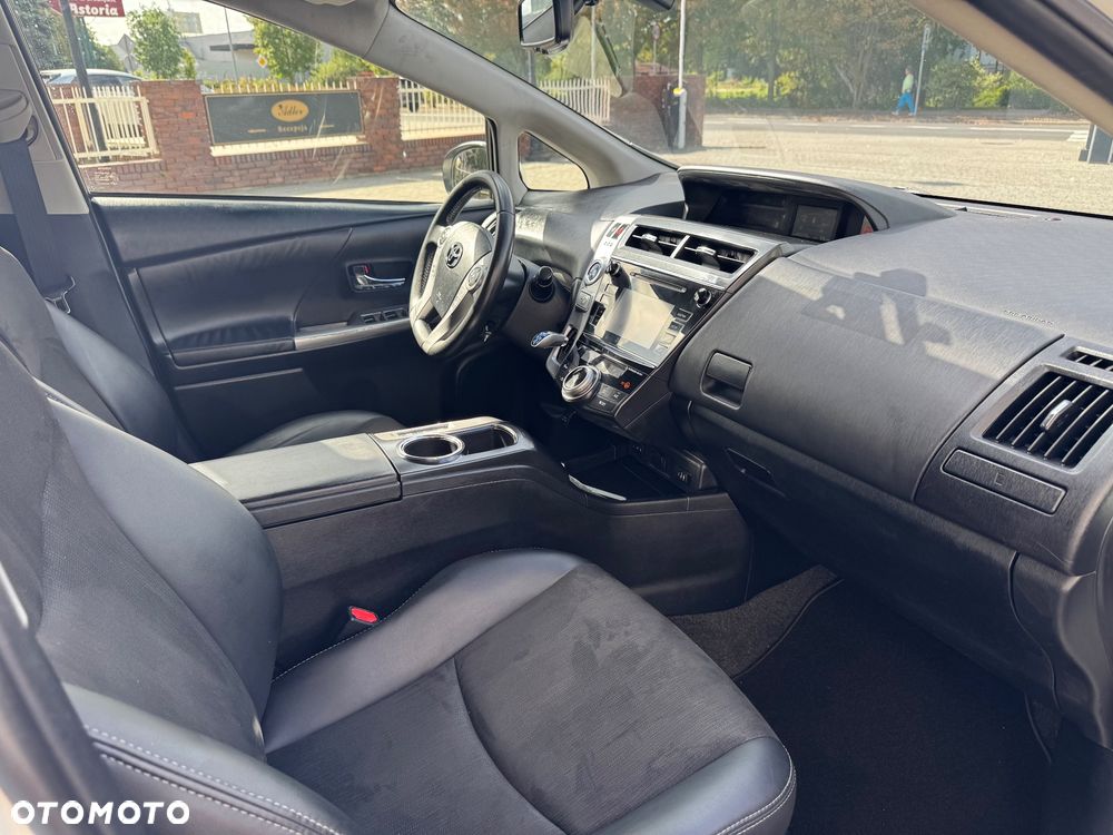 Toyota Prius+ (Hybrid) Executive - 21