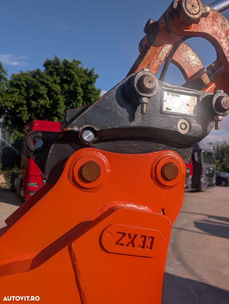 Hitachi ZX33U-6, 3,7tone, 2023, 2.291h, CUPLA RAPIDA HIDR+3 CUPE NOI, lama nivelare, ad sapare 3,5m, latime 1,55m, inst picon pe brate, aer conditionat, radio, produs in JAPONIA, posibil leasing 4 ani-PROMOTIE 36.900 EUR+Tva - 22