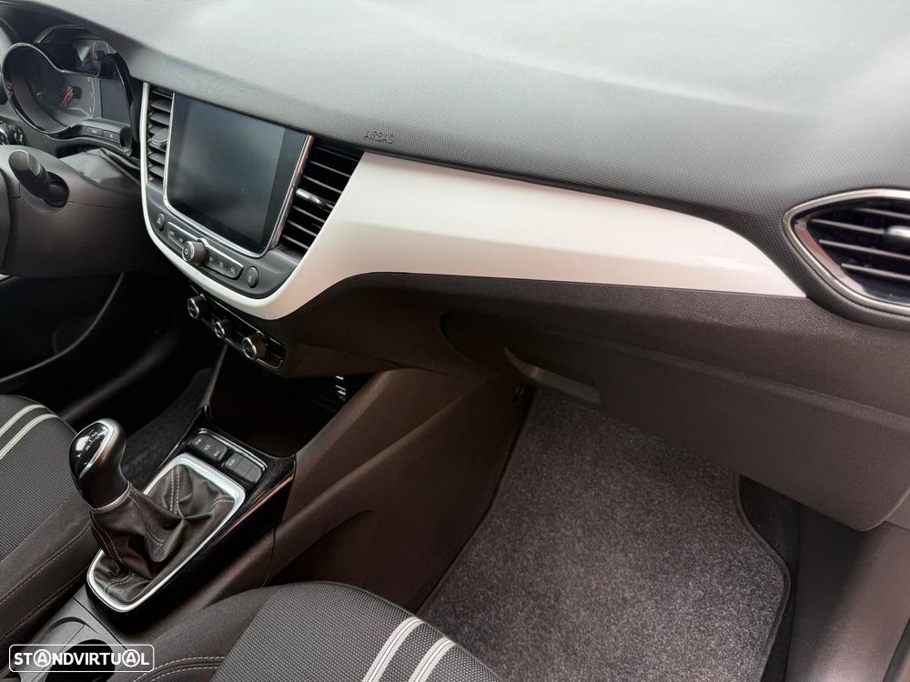 Opel Crossland 1.2 Design & Tech - 35