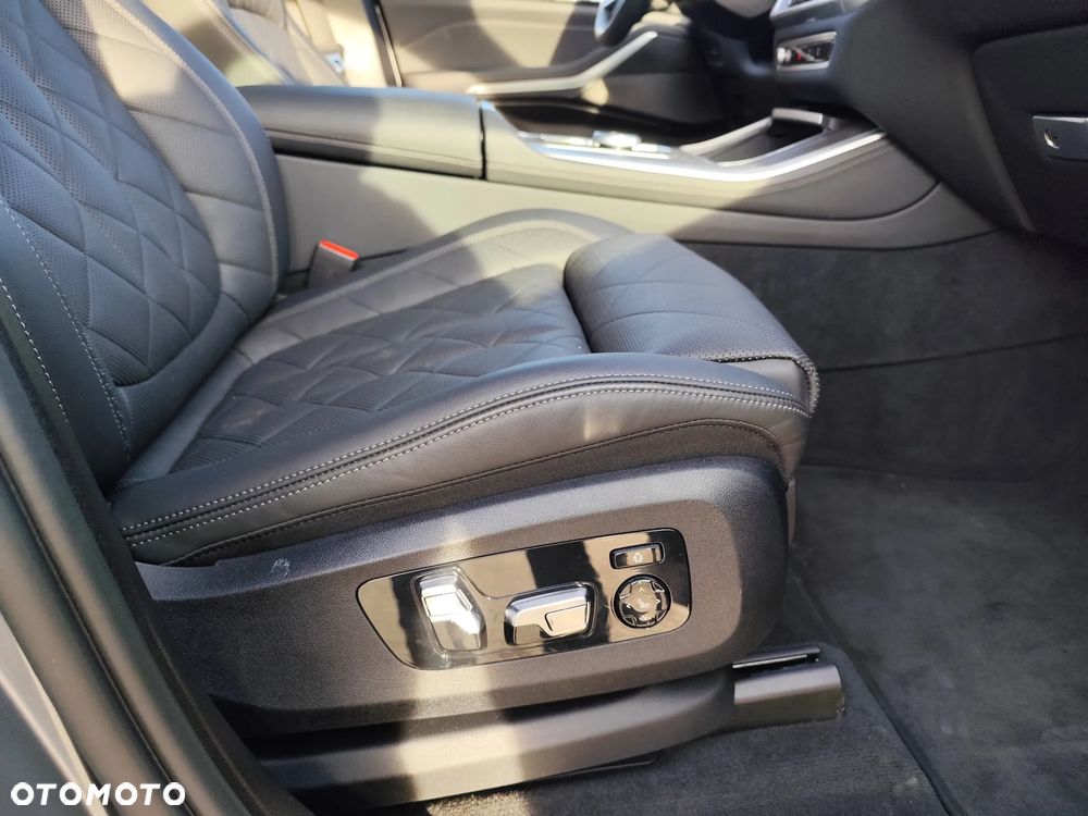 BMW X5 - 11