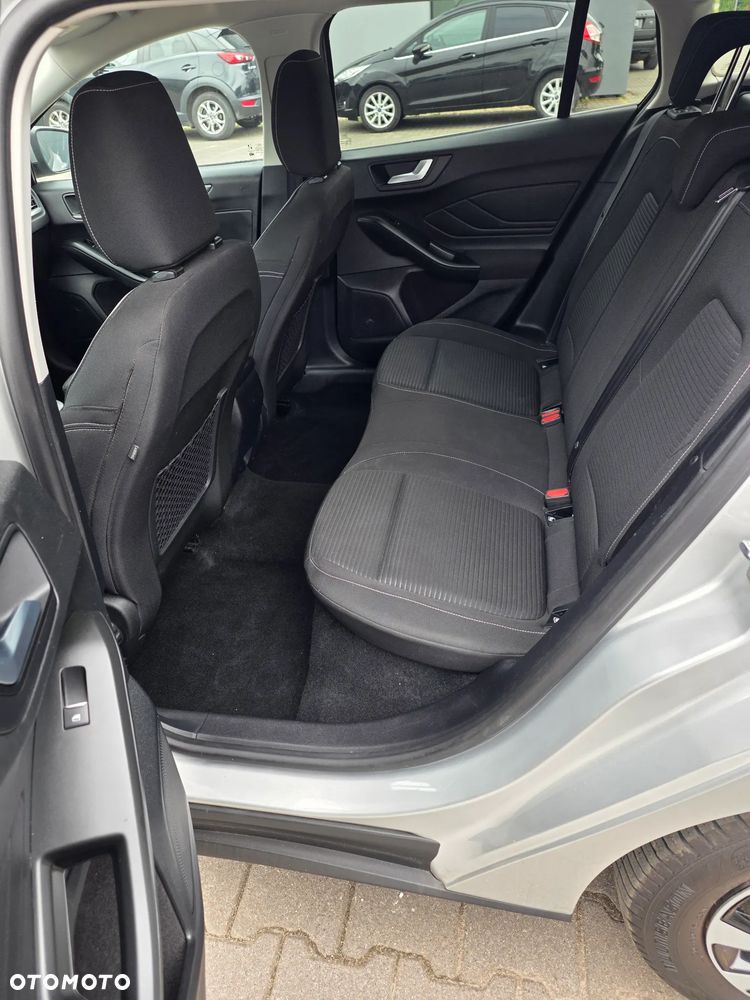 Ford Focus 1.0 EcoBoost mHEV Titanium - 9