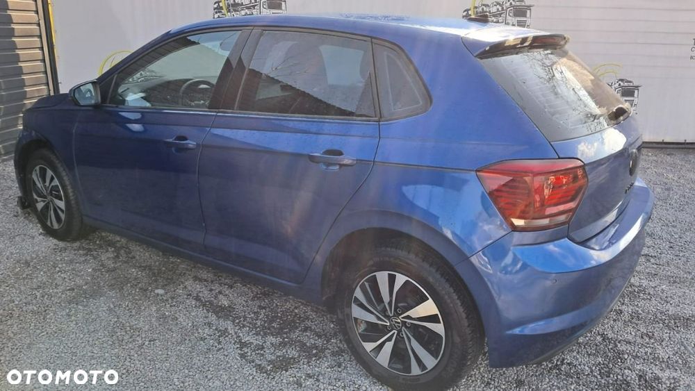 Volkswagen Polo - 22