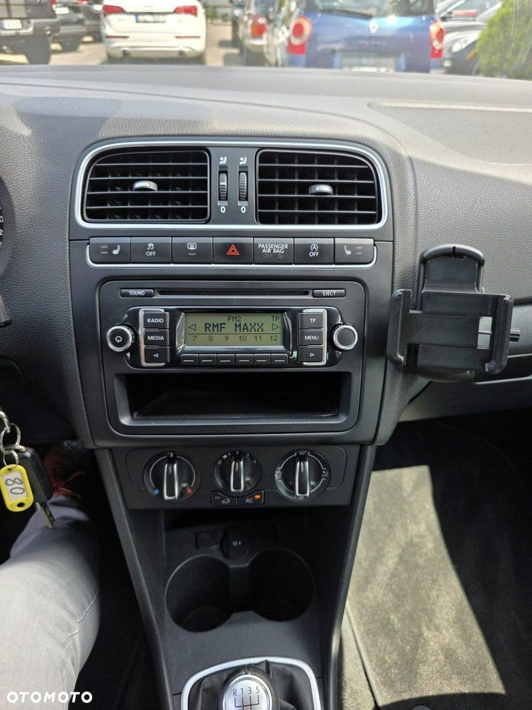 Volkswagen Polo 1.6 TDI Blue Motion Technology Trendline - 16