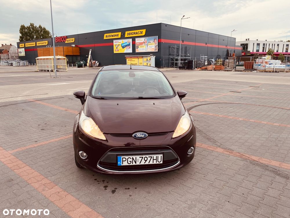 Ford Fiesta 1.6 TDCi DPF Ghia - 3