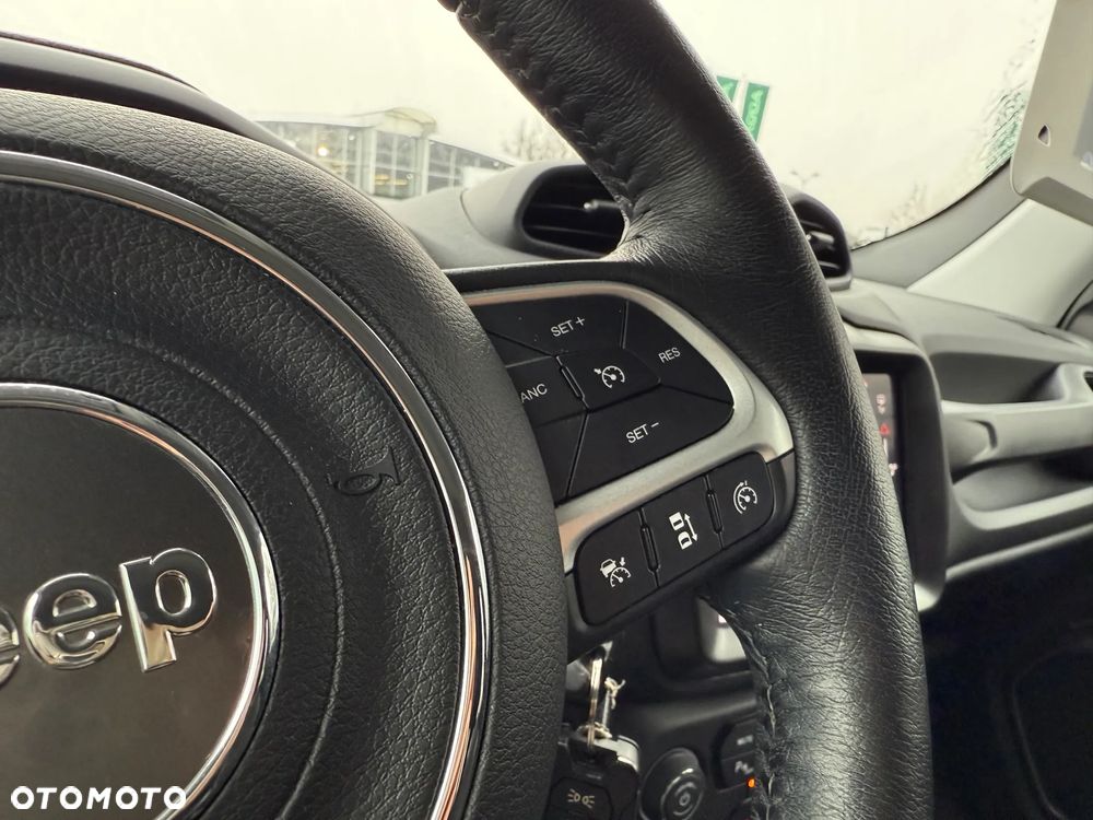 Jeep Renegade 1.5 T4 mHEV Limited FWD S&S DCT - 28