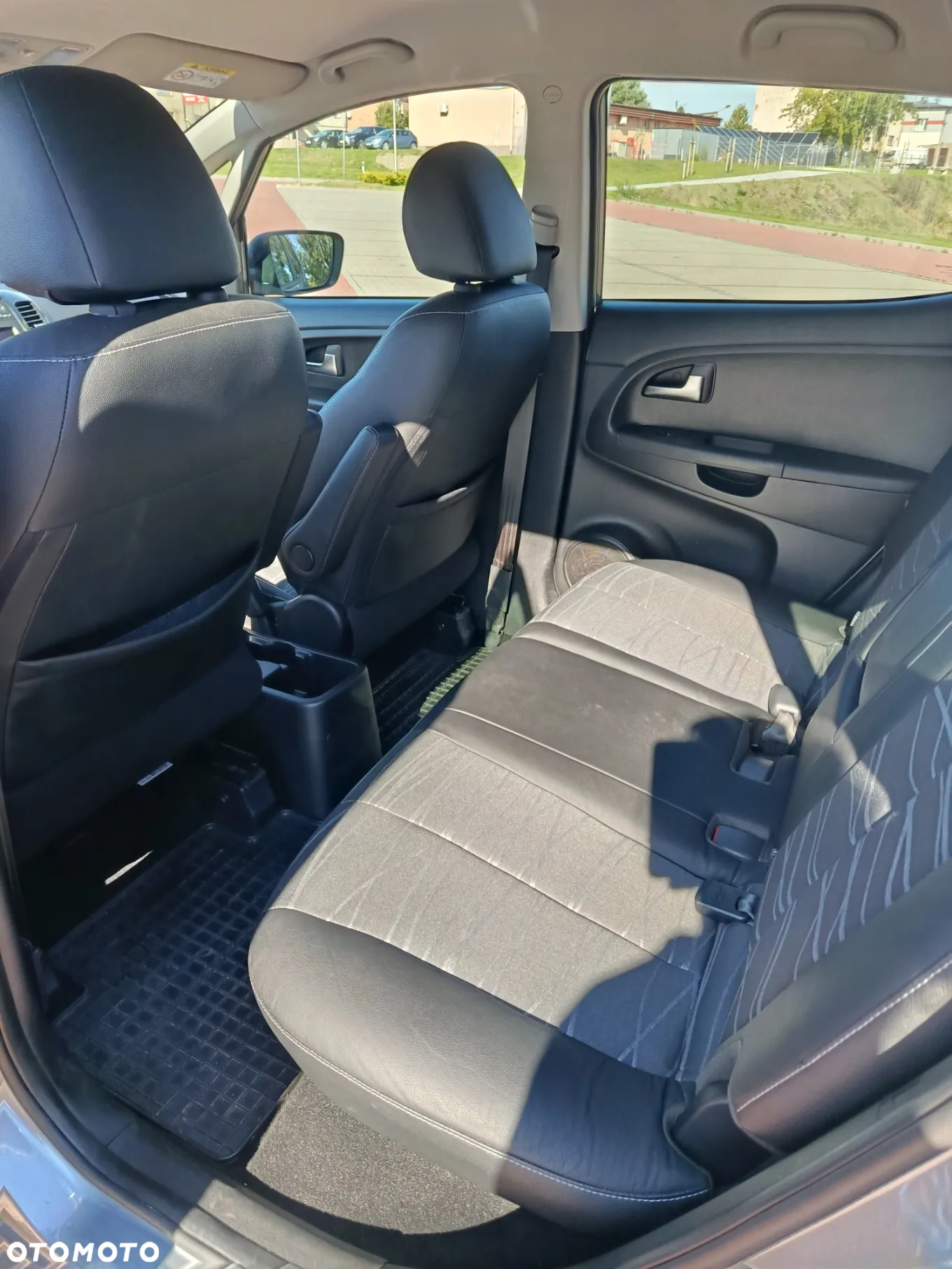 Kia Venga 1.6 Business Line - 11