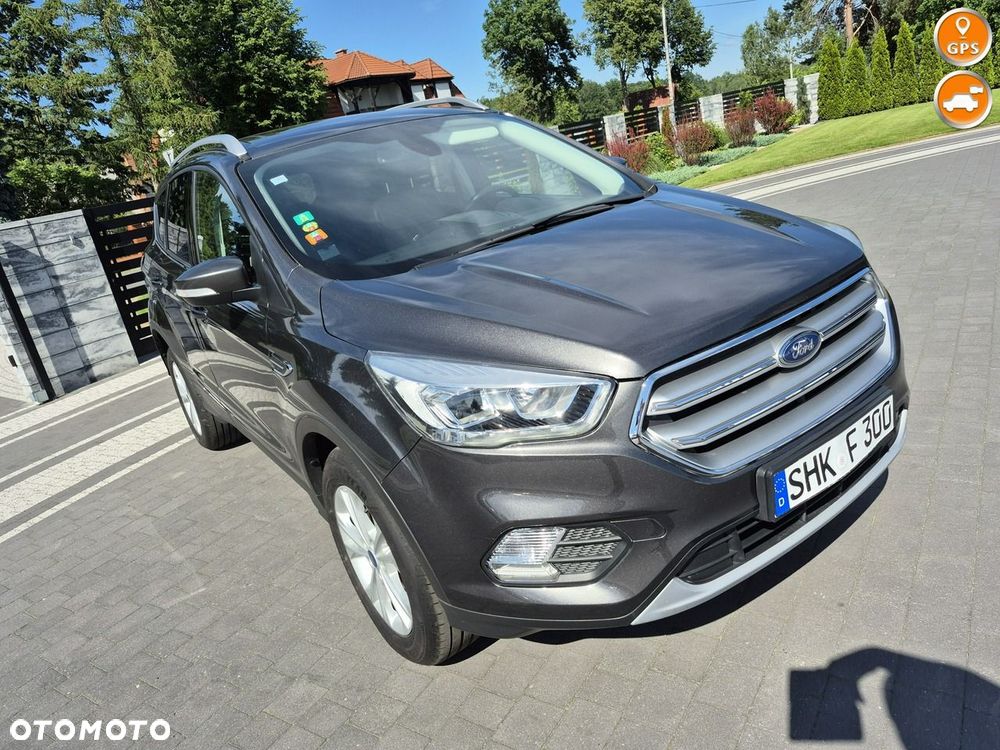 Ford Kuga - 1
