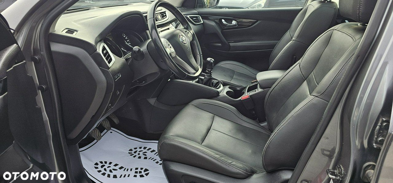 Nissan Qashqai - 11