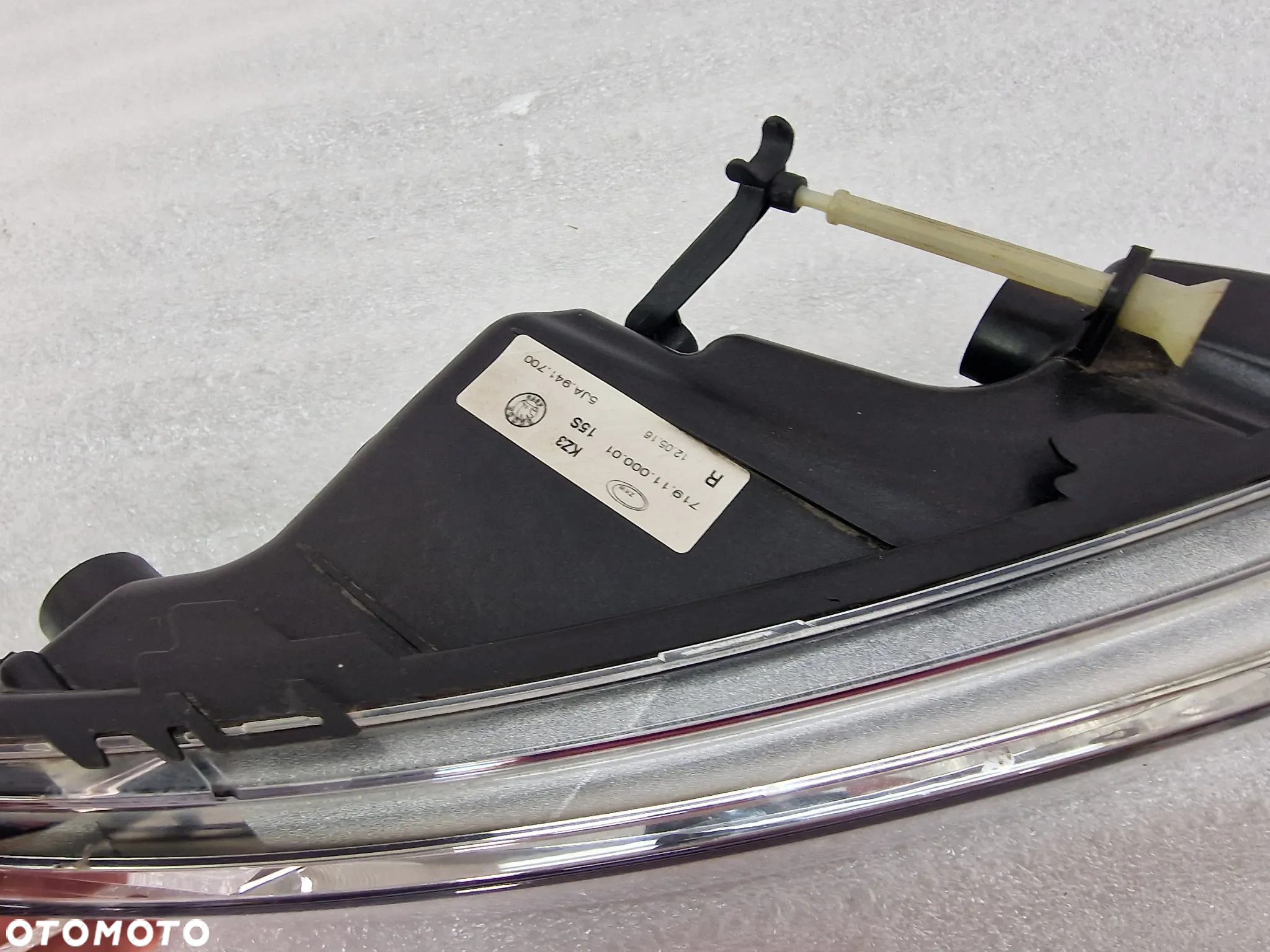 SKODA RAPID 5JA 12- LEWY / PRAWY HALOGEN , NR 5JA941700 / 5JA941699 , NR AUKCJI H238 - 32