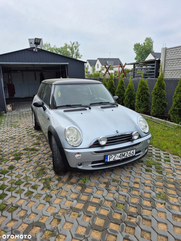 MINI ONE - 1