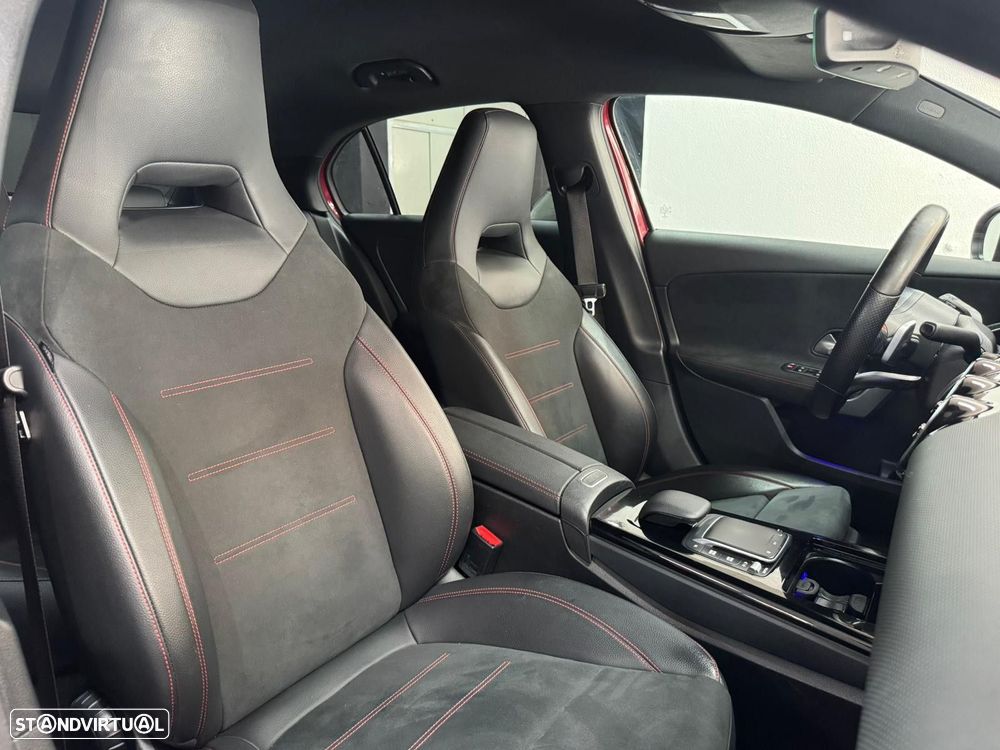 Mercedes-Benz A 250 e AMG Line - 18