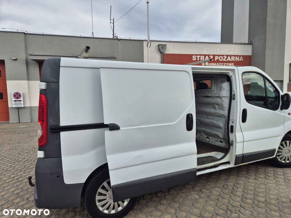 Opel vivaro - 18