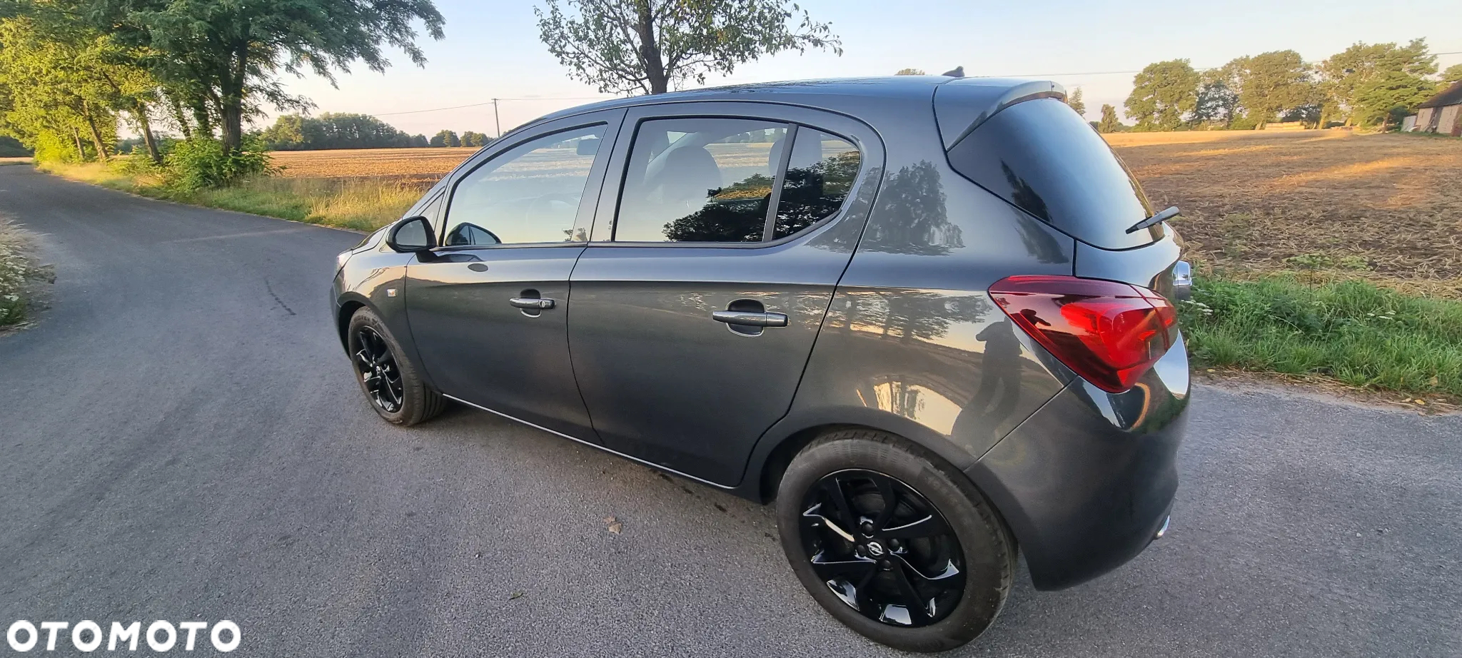 Opel Corsa 1.4 (ecoFLEX) Start/Stop Color Edition - 4