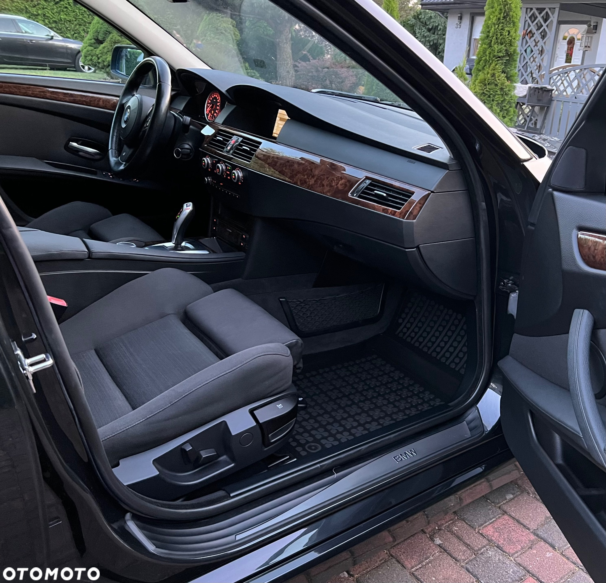 BMW Seria 5 523i Edition Lifestyle - 11