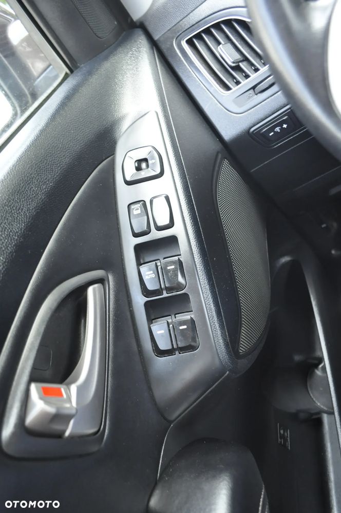 Hyundai ix35 - 10