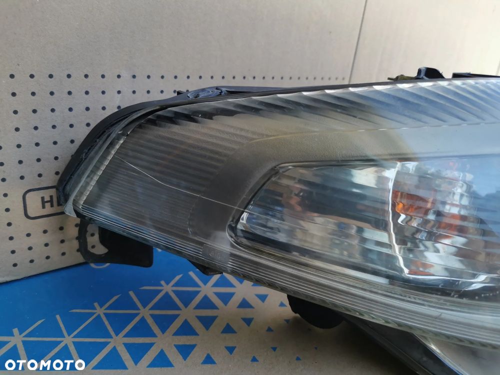 Renault Laguna II Lampa prawy przód przednia prawa XENON 8200002466 - 2