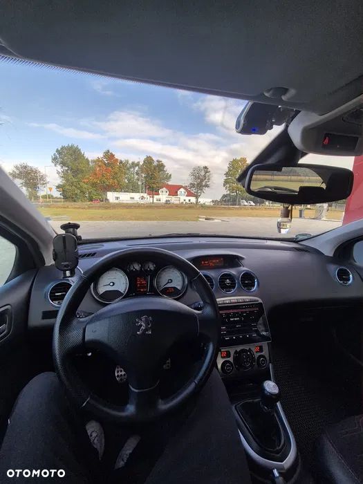 Peugeot 308 1.6 Premium Plus - 3