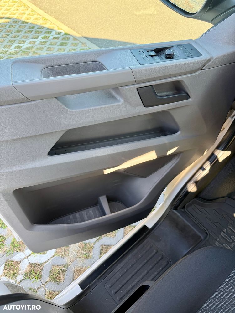 Volkswagen Transporter T6.1 DSG Kurz Plus Trendline - 30