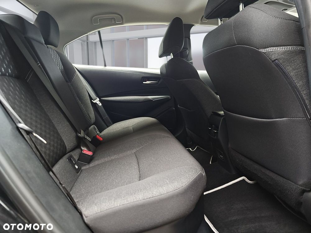 Toyota Corolla 1.8 Hybrid Comfort - 23