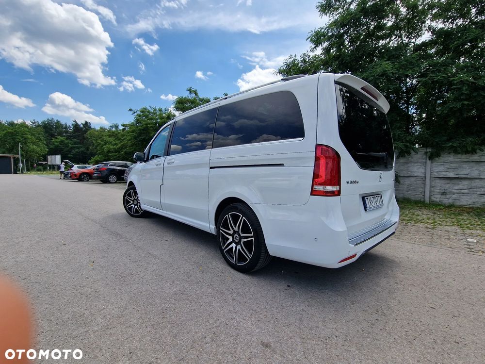 Mercedes-Benz Klasa V 300 d 4-Matic Exclusive 9G-Tronic (d³ugi) - 3