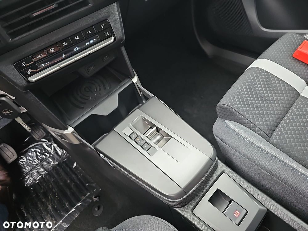 Opel Frontera - 15