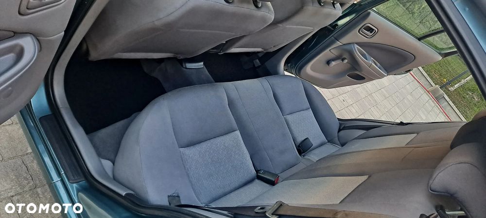 Nissan Almera 1.5 Acenta - 16