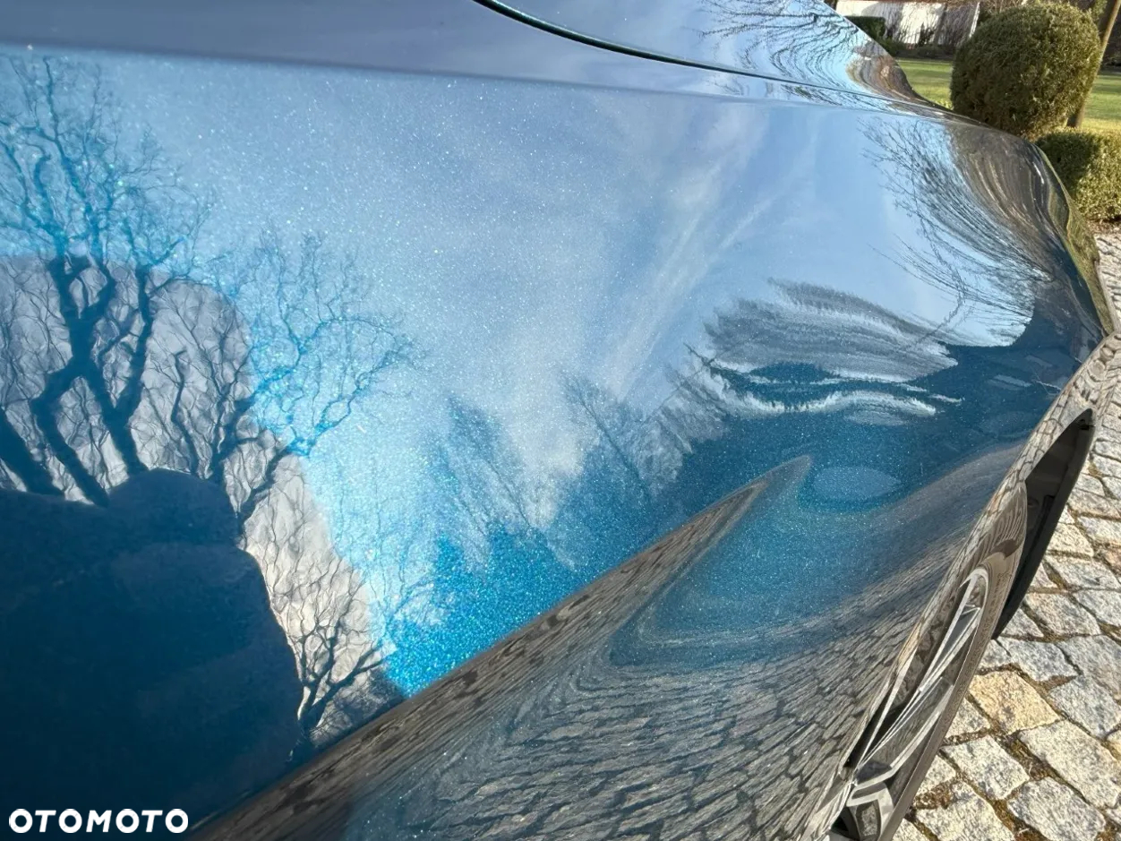Volkswagen Passat 2.0 TDI Elegance DSG - 10