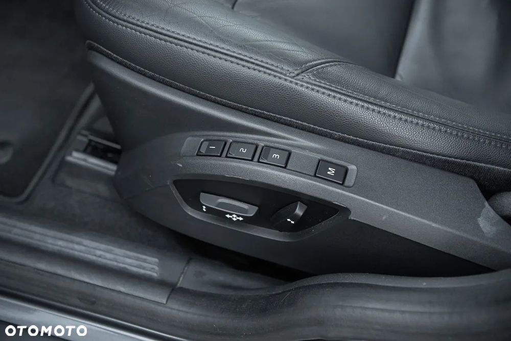 Volvo S40 T5 Business Edition - 21