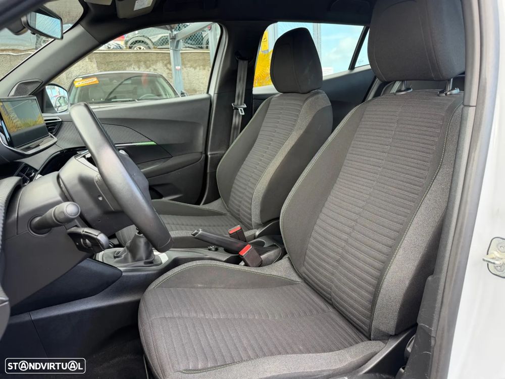 Peugeot 2008 1.2 PureTech Style - 6