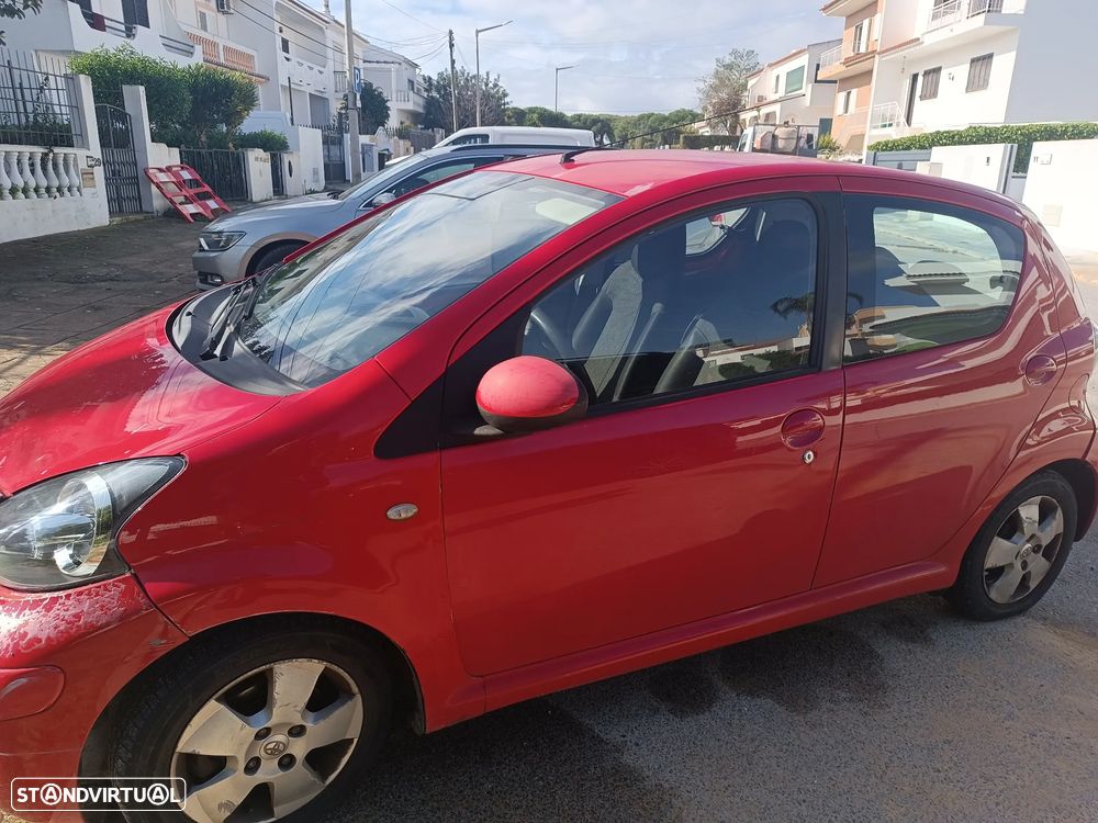 Toyota Aygo 1.0 + AC - 1