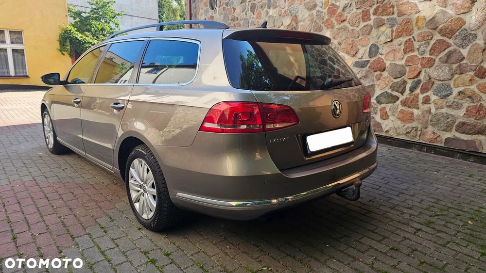 Volkswagen Passat - 7