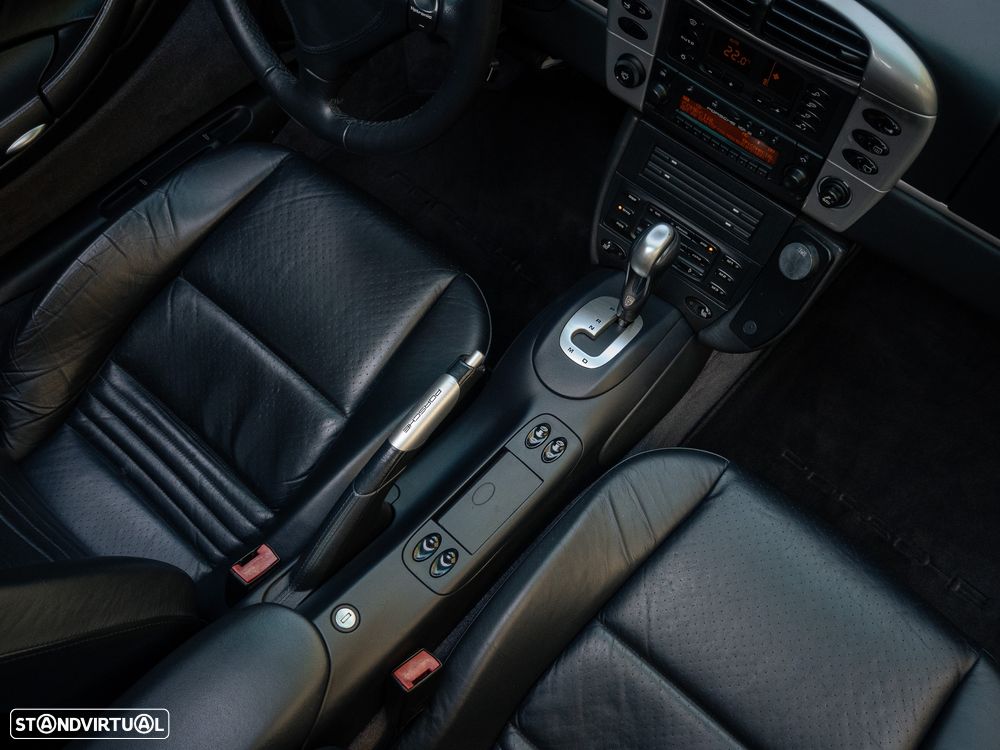 Porsche 911 Turbo — fotografia 33
