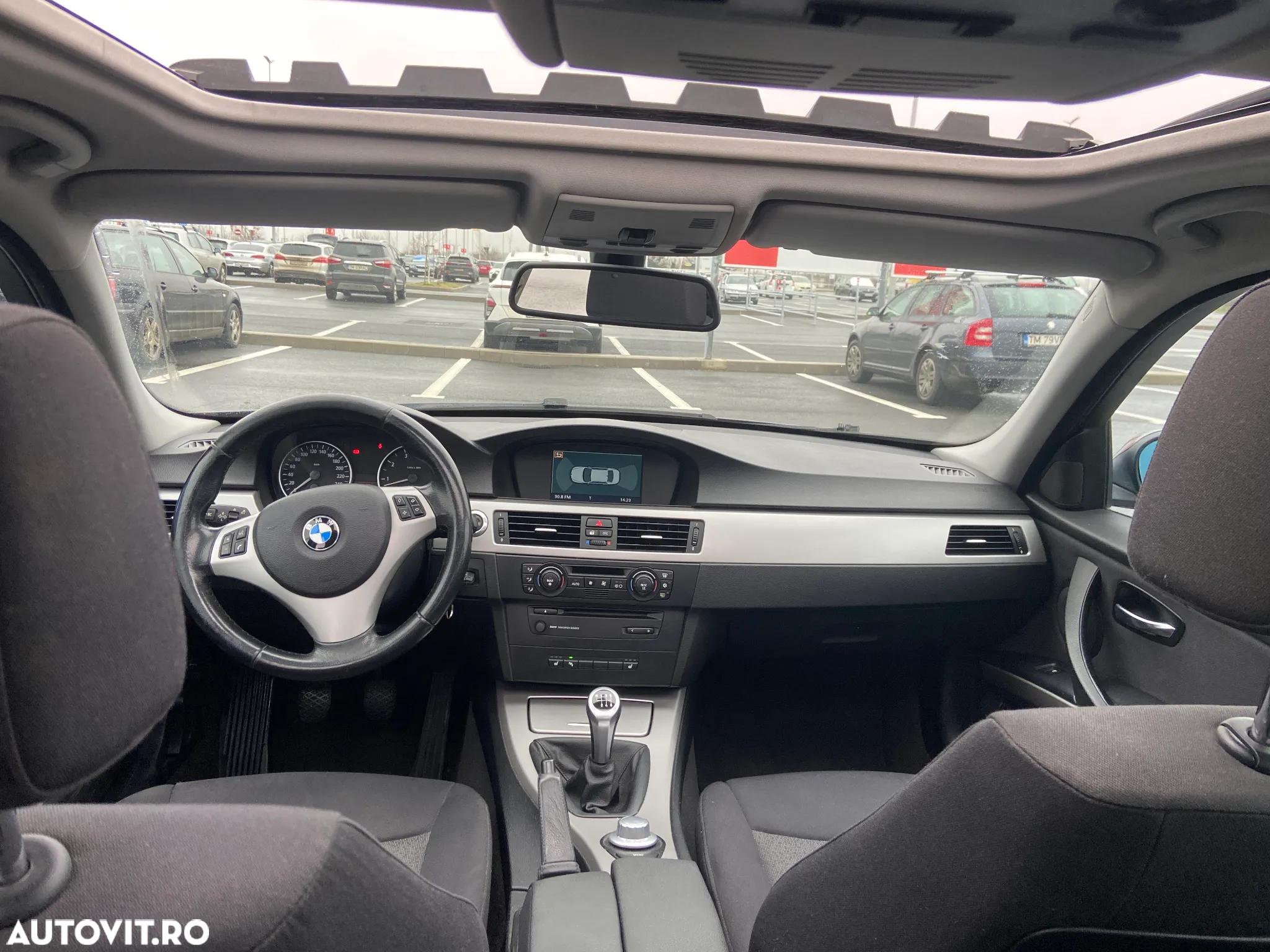 BMW Seria 3 318i - 6