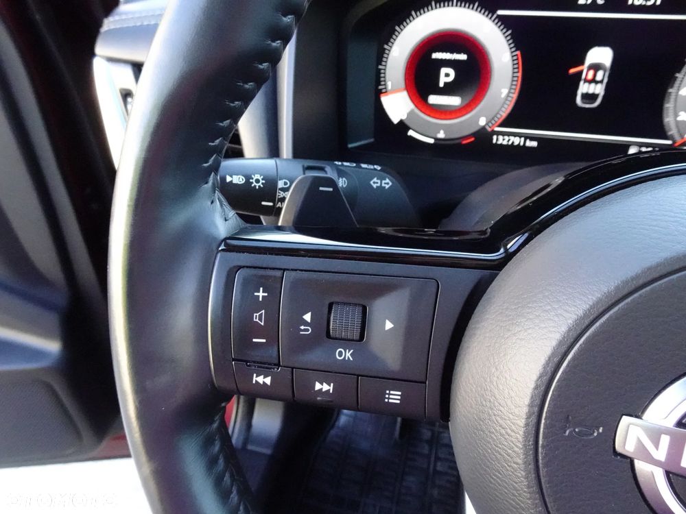 Nissan Qashqai 1.3 DIG-T MHEV N-Connecta Xtronic - 26