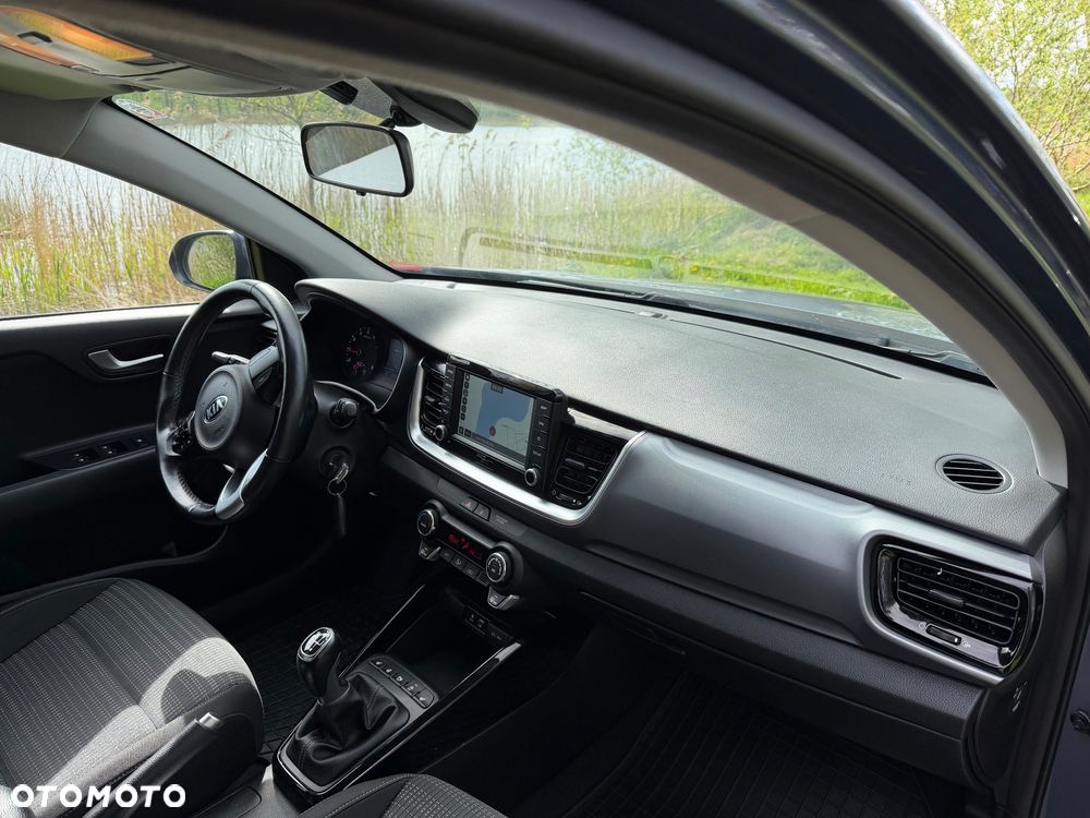 Kia Stonic - 12