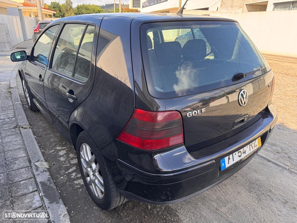 VW Golf 1.9 TDi Highline - 4
