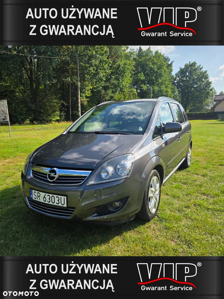 Opel Zafira 1.7 CDTI Essentia - 1