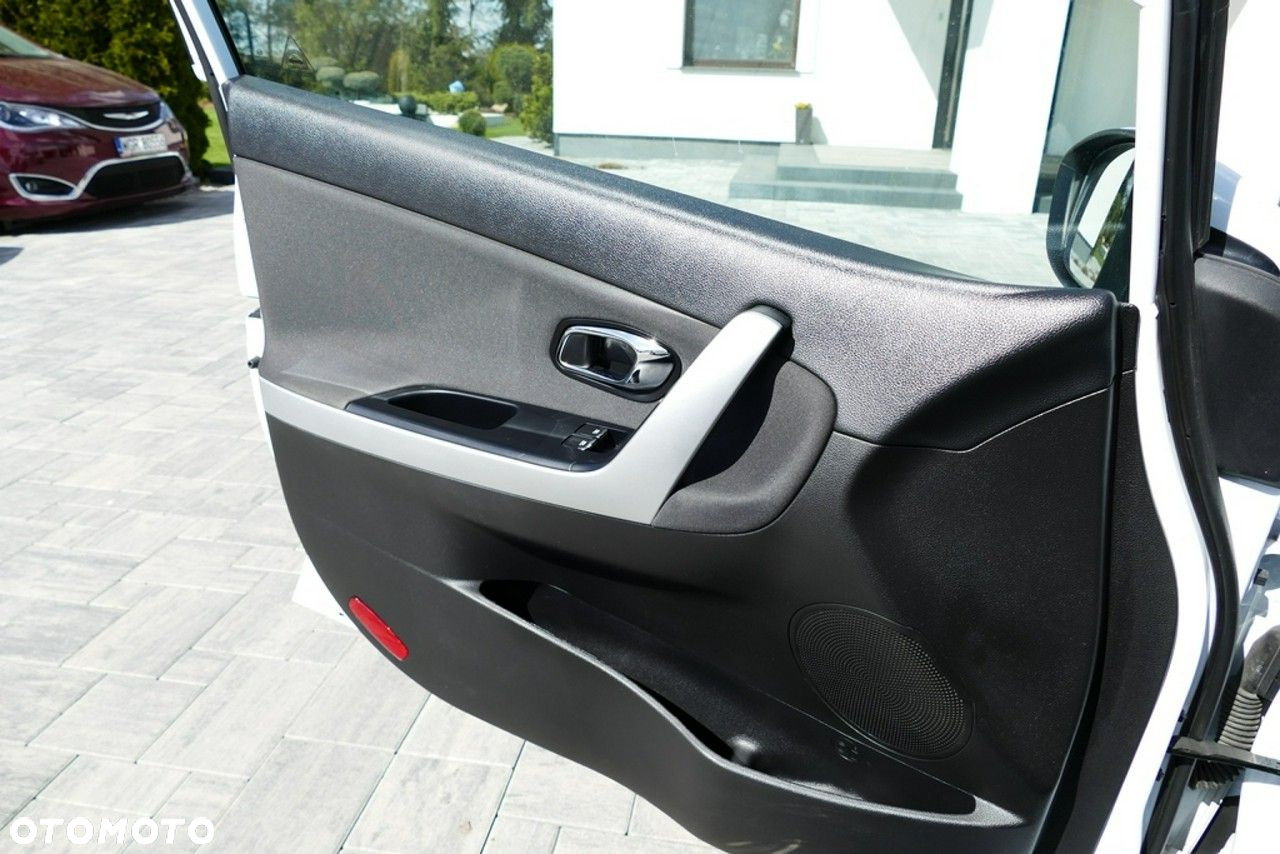 Kia Ceed - 19