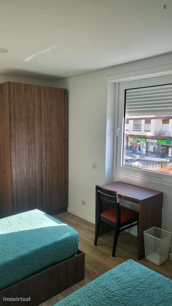 Quarto - localizado em Águas Santas Porto - Grande imagem: 4/11