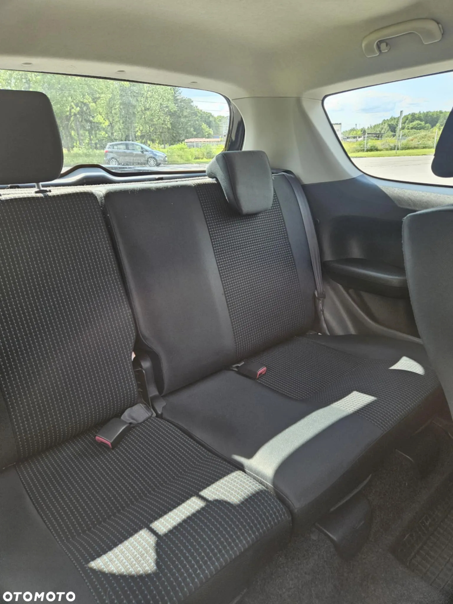 Suzuki Swift 1.3 Club - 5