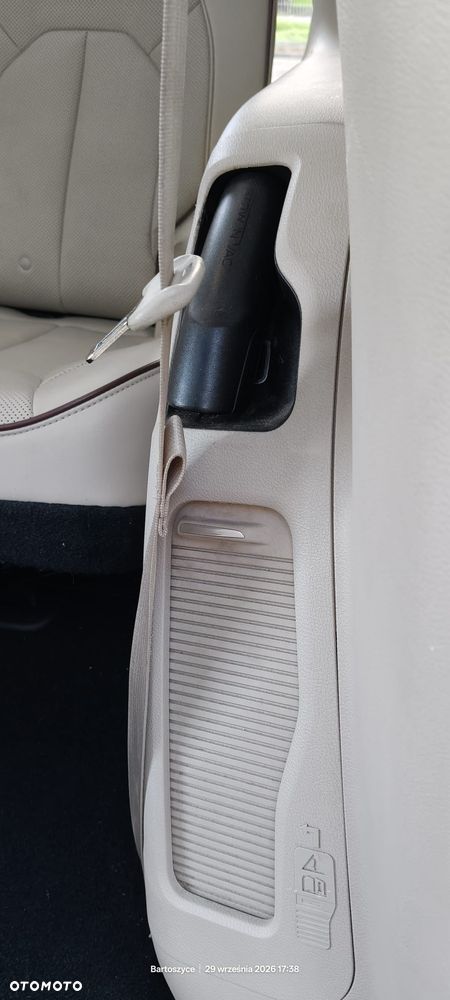 Chrysler Pacifica - 21