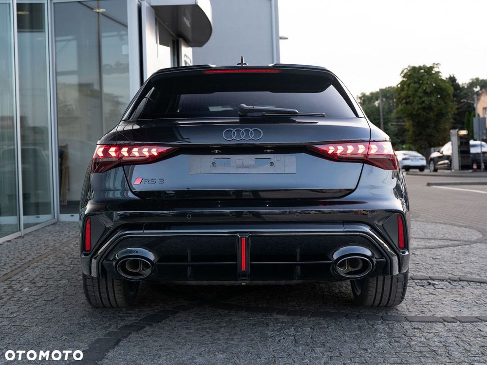Audi RS3 Sportback - 4