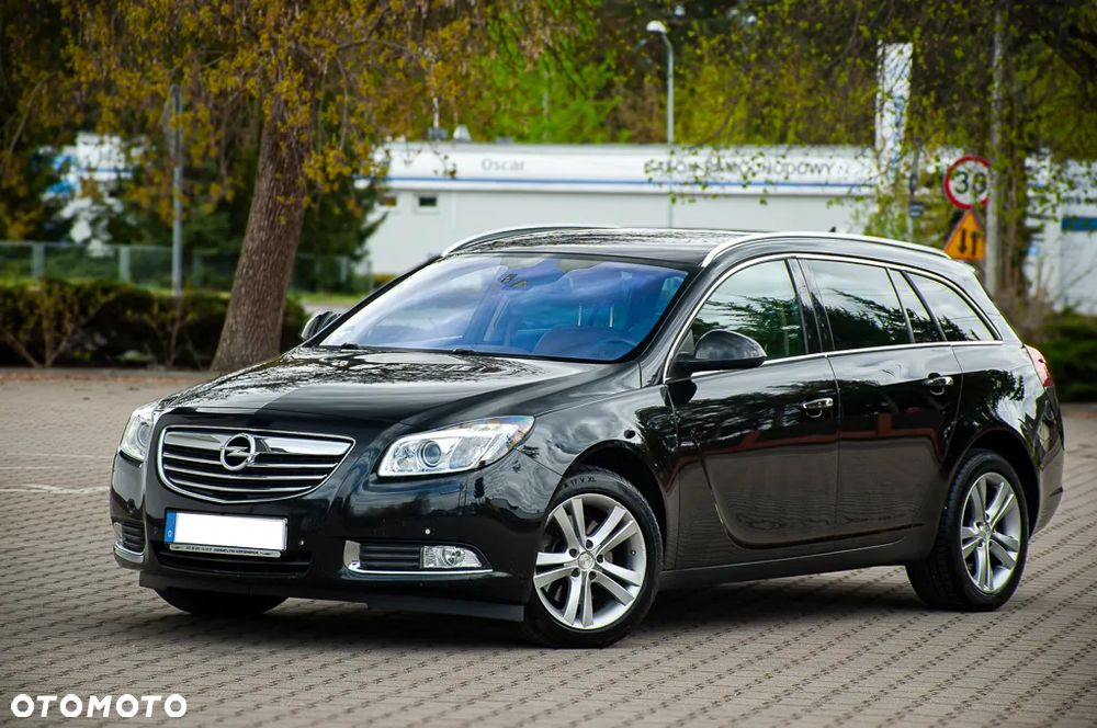 Opel Insignia 2.0 CDTI 4x4 ecoFLEX Start/Stop Design Edition - 3