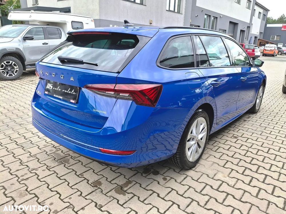 Skoda Octavia 2.0 TDI DSG Style - 5